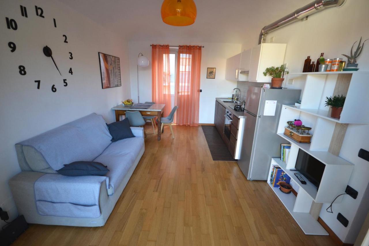 Casa Nel Borgo Vicinissima Al Centro Di Torino Lägenhet Exteriör bild